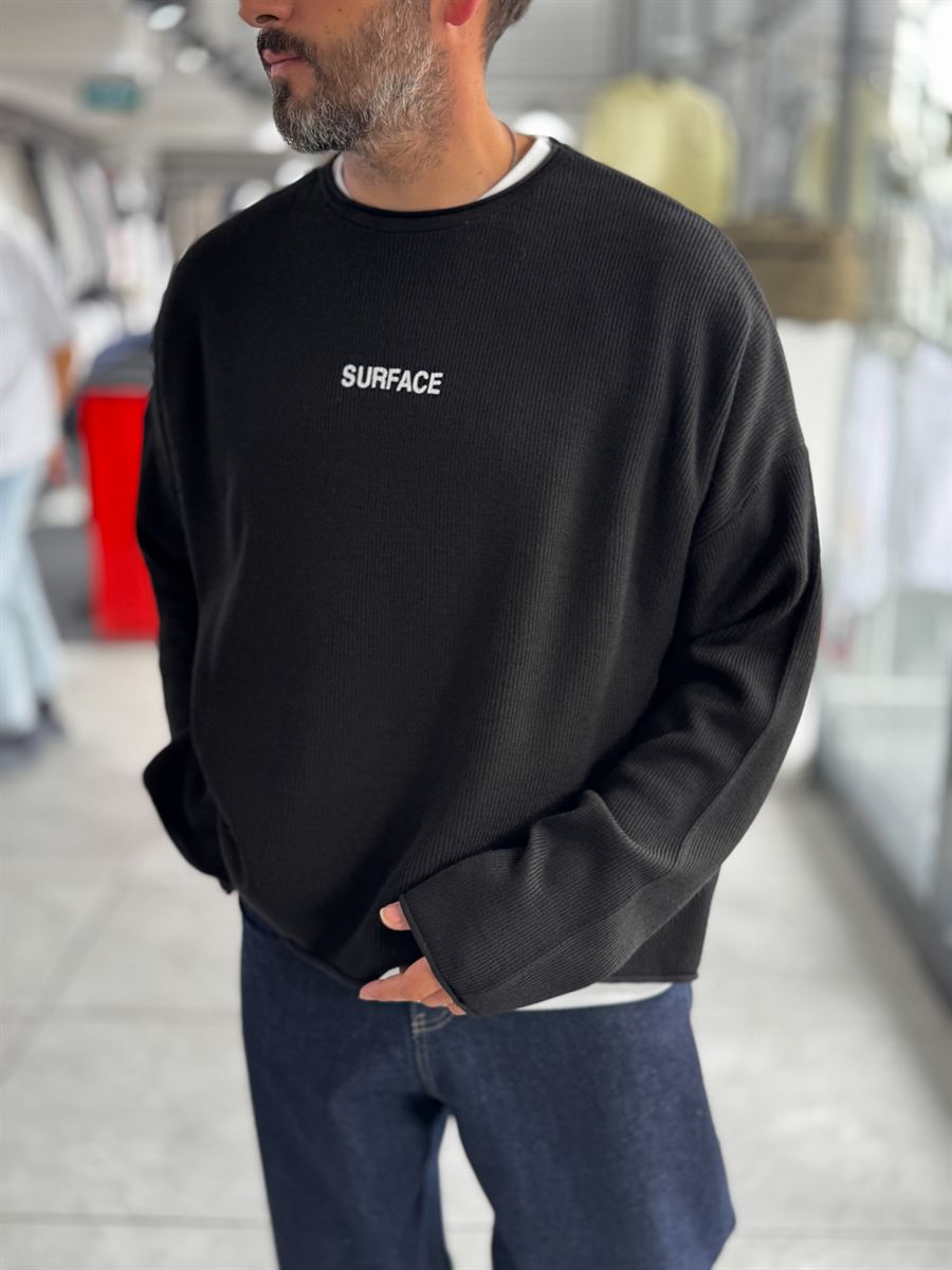 Black Surface Printed Oversized Knit Sweatshirt PM-019