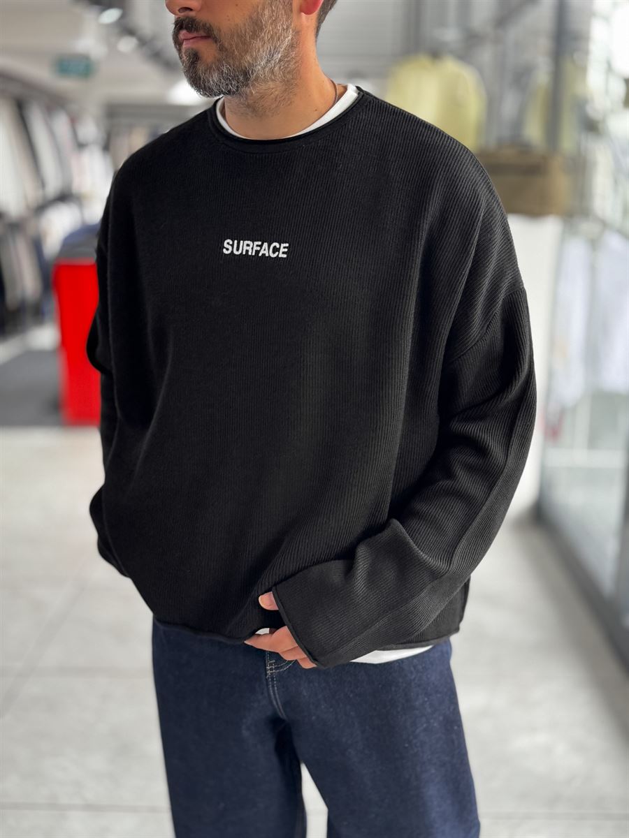 Black Surface Printed Oversized Knit Sweatshirt PM-019