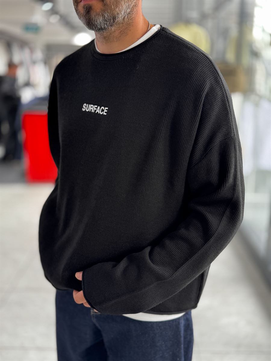 Black Surface Printed Oversized Knit Sweatshirt PM-019
