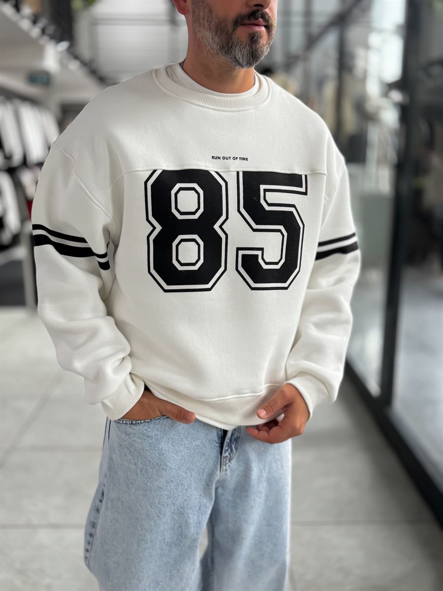White 85 Printed Oversized Sweatshirt PM-108