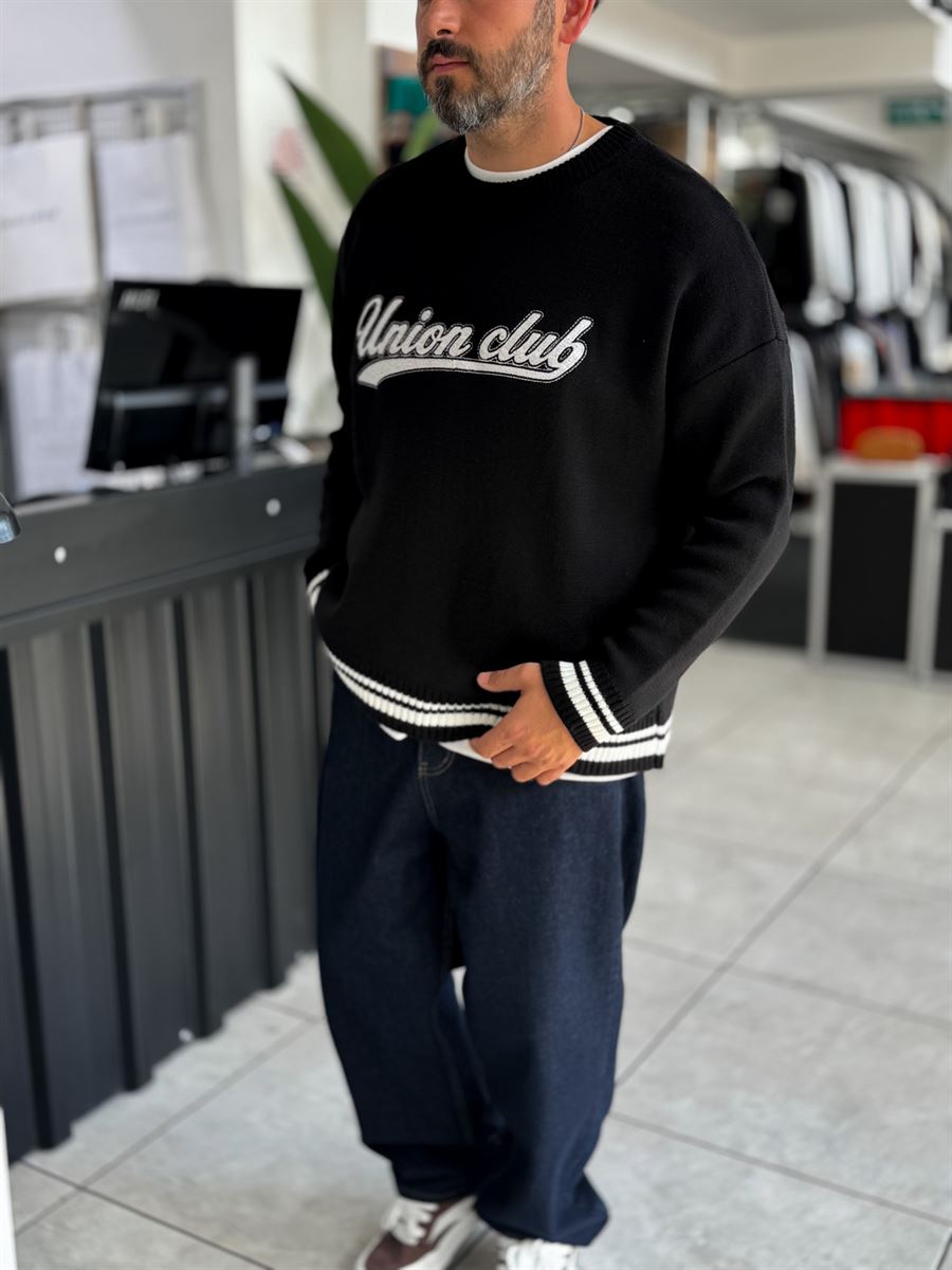 Black Union Club Embroidered Knit Sweatshirt PM-018