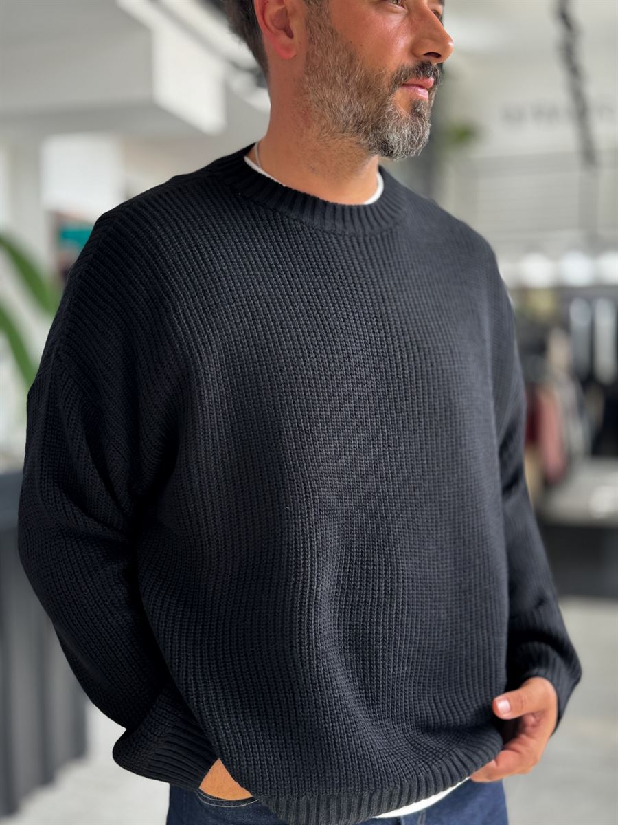 Black Basic Oversized Knit Sweater PM-008