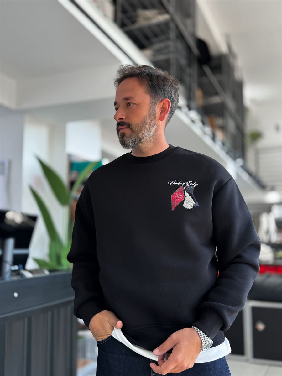 Black Members Embroidered Oversized Sweatshirt RES-5016