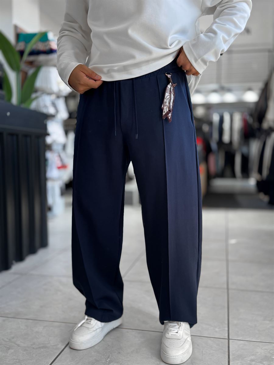 Navy Accessory Detail Baggy Sweatpants WE-5137
