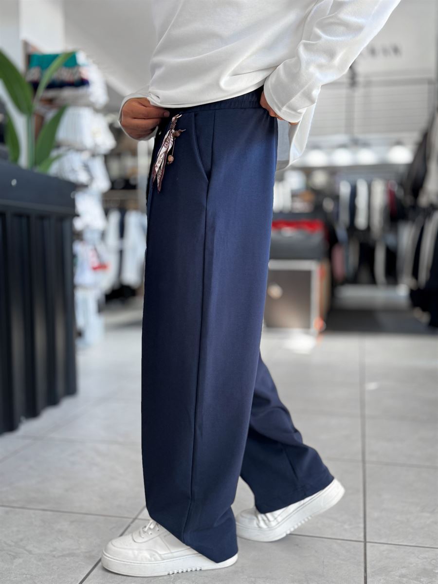Navy Accessory Detail Baggy Sweatpants WE-5137