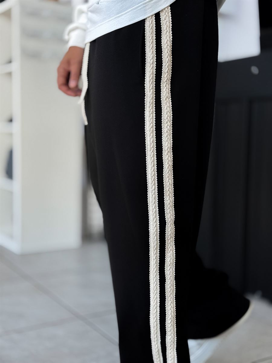 Black Knit Stripe Baggy Sweatpants WE-5135