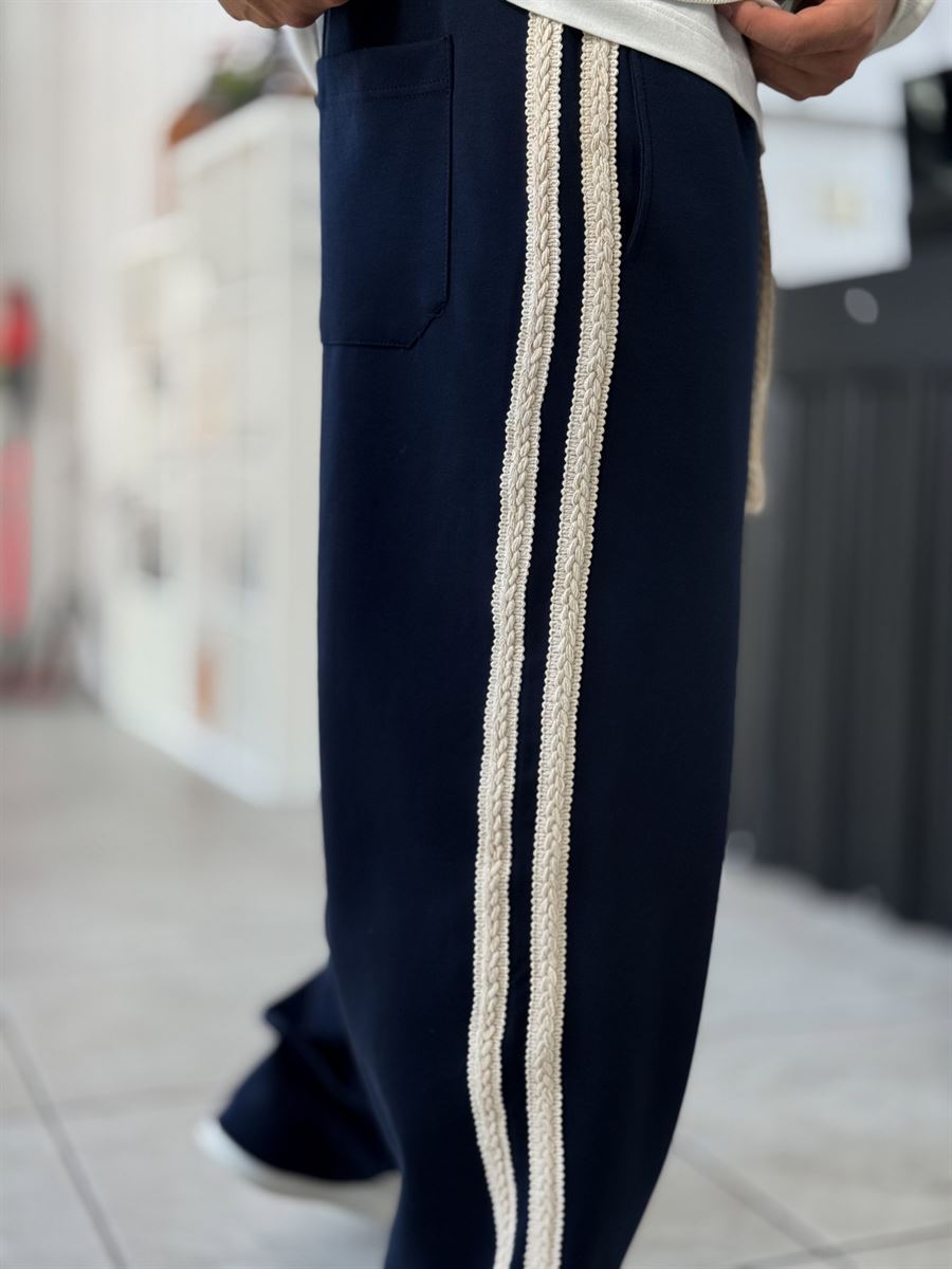 Navy Knit Stripe Baggy Sweatpants WE-5135