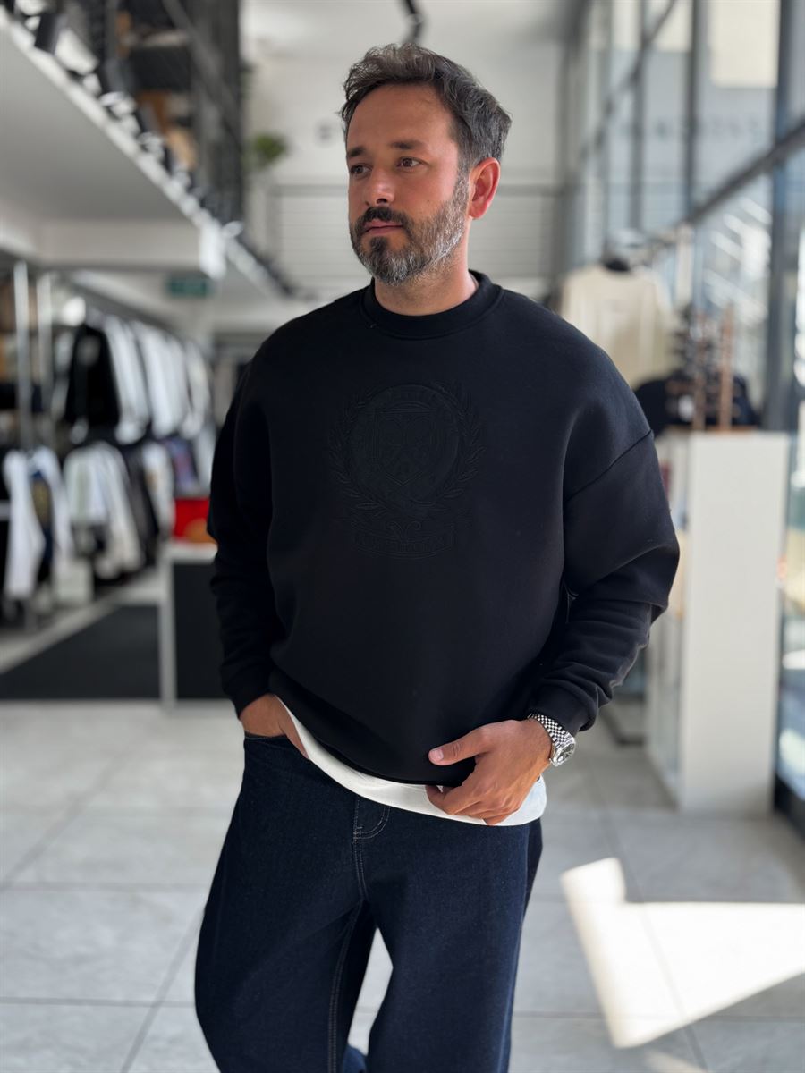 Black Tennis Crest Embroidered Sweatshirt HM