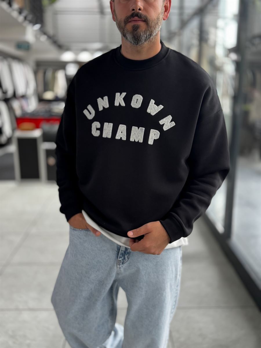 Black Unknown Embroidered Oversized Sweatshirt HM-