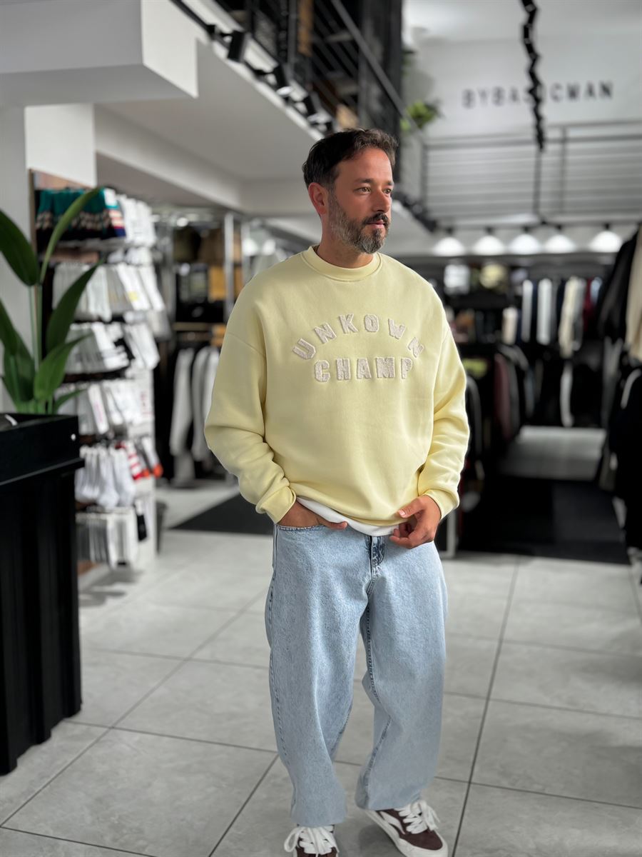 Yellow Unknown Embroidered Oversized Sweatshirt HM-