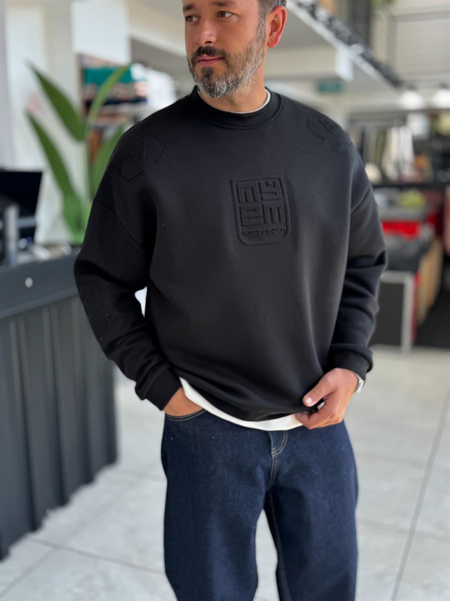 Black My Embossed Oversized Sweatshirt HM-