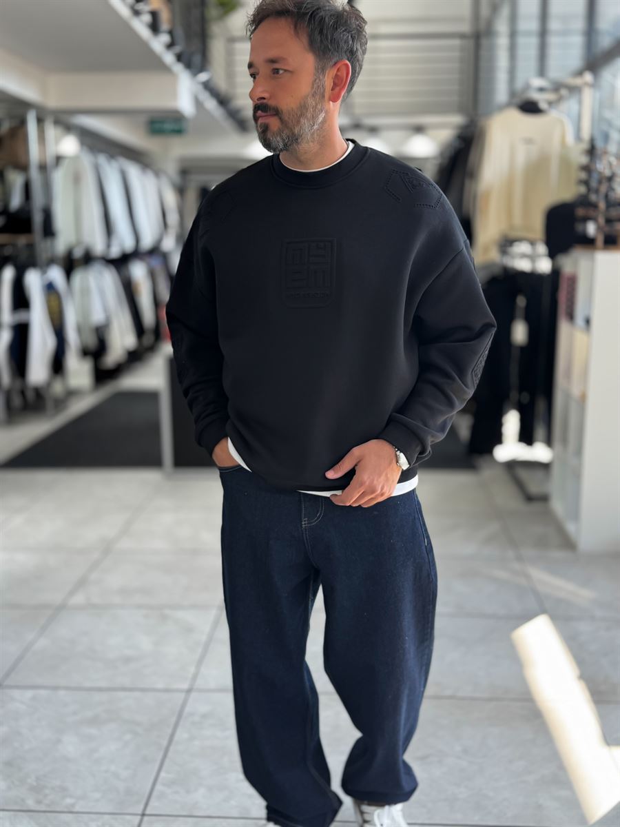 Black My Embossed Oversized Sweatshirt HM-