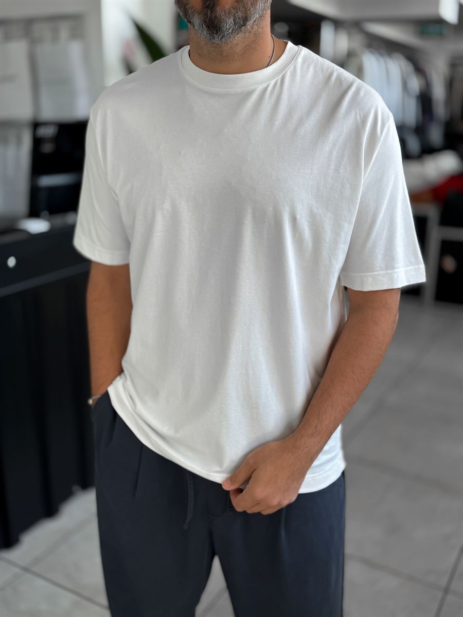 White Regular Fit Basic T-Shirt MRK-2762
