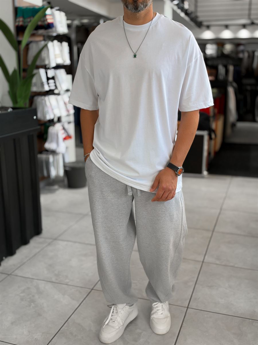 White Oversized Basic T-Shirt MRK-0426