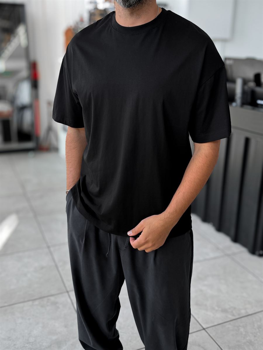 Black Oversize Basic T-Shirt MRK-0426