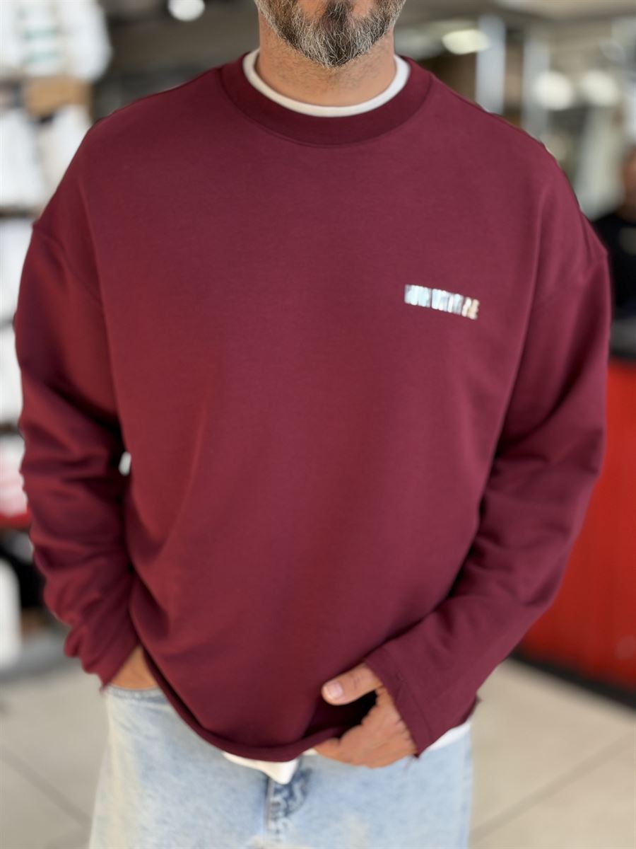 Burgundy Sweatshirt with Shiny Win Lettering ES-206
