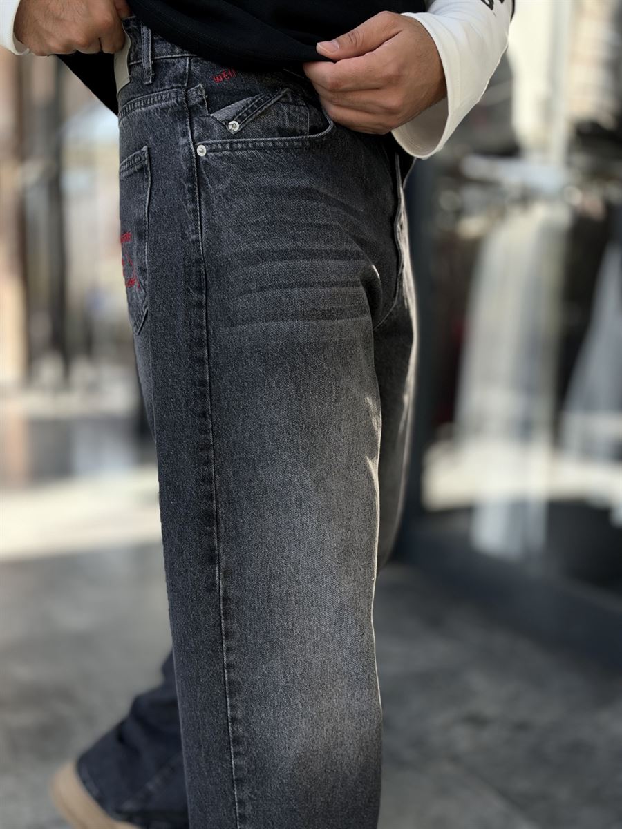 Anthracite Stonewashed Baggy Jeans with Embroidered Pocket WE-3507