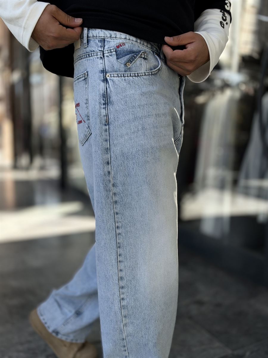 Light Blue Stonewashed Baggy Jeans with Embroidered Pocket WE-3507