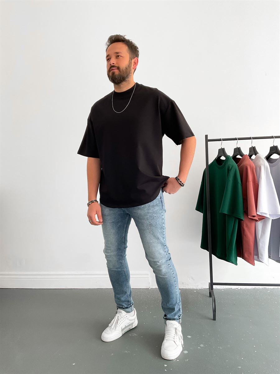 Double-Thread Basic T-Shirt