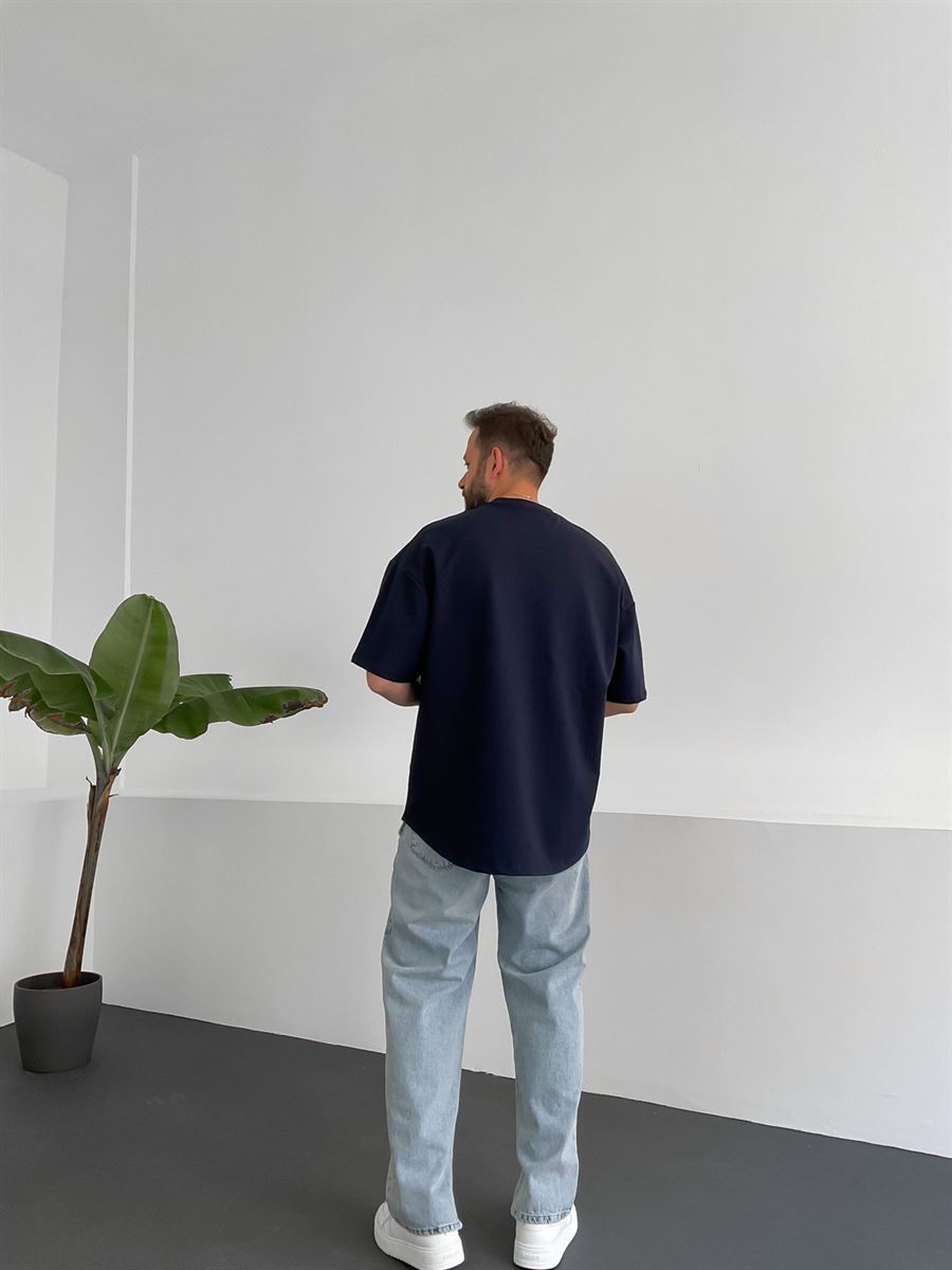 Double-Thread Basic T-Shirt