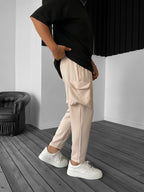 Relaxed Pants with Cargo Pockets