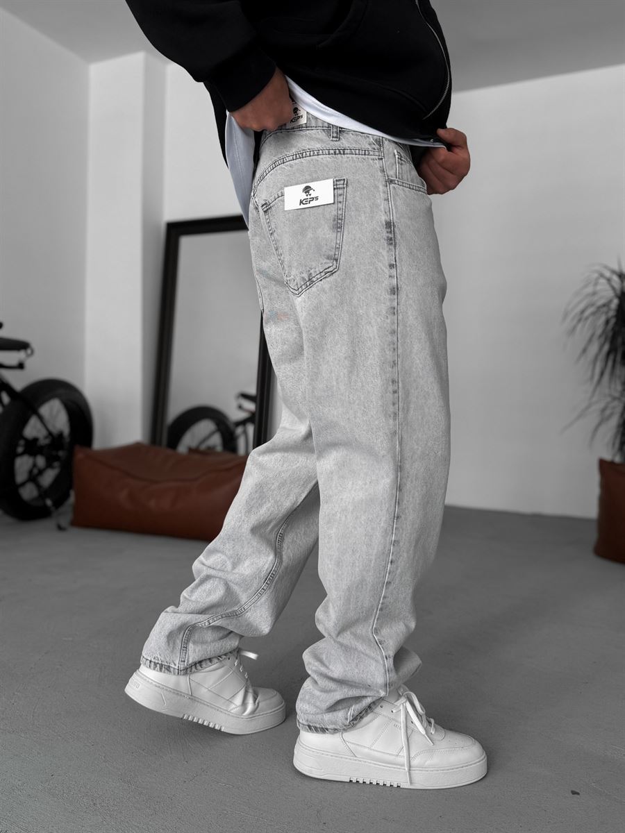 Baggy Pants