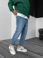 Distressed Boyfriend Jean
