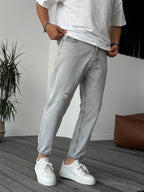 Distressed Boyfriend Jean