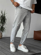 Distressed Boyfriend Jean