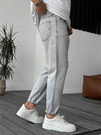 Distressed Boyfriend Jean