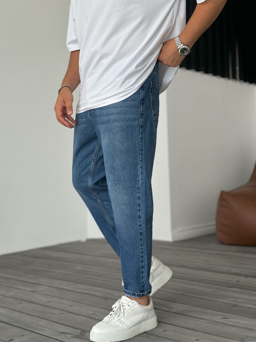 Effected Washed Boyfriend Jean