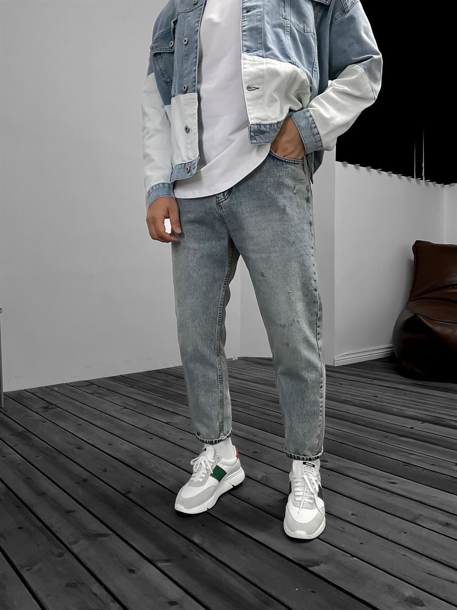 Distressed Detail Boyfriend Jean