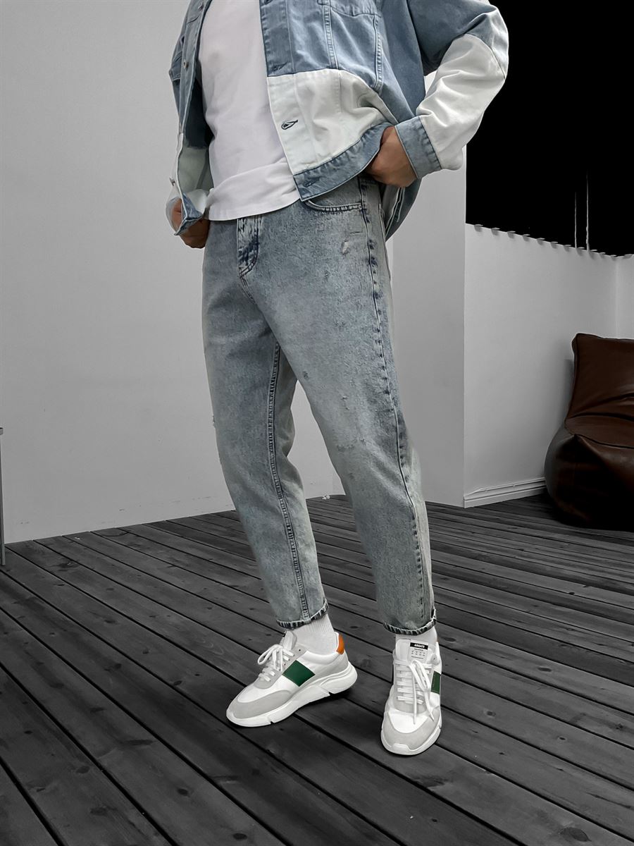 Distressed Detail Boyfriend Jean