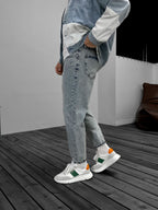 Distressed Detail Boyfriend Jean