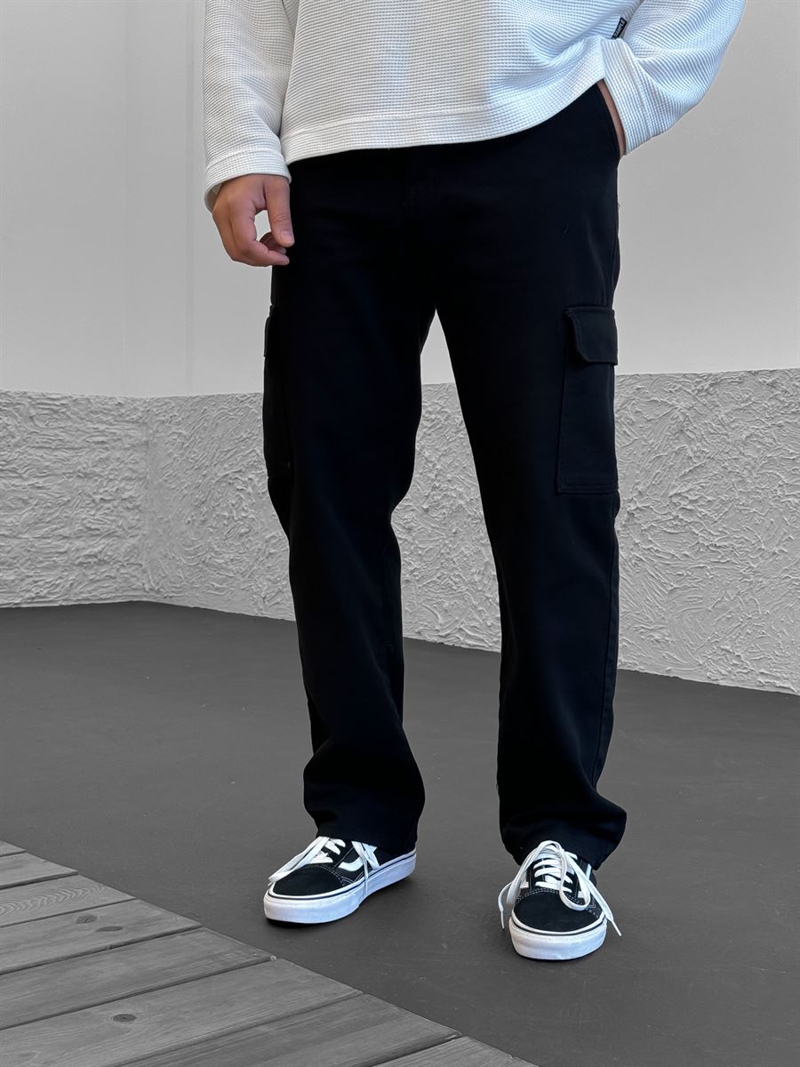 Cargo Pocket Baggy Jean