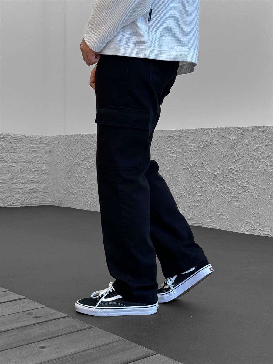 Cargo Pocket Baggy Jean