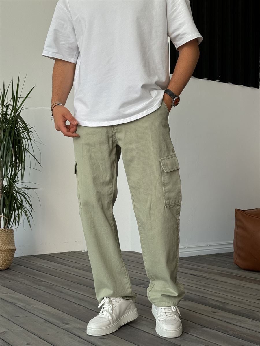 Cargo Pocket Baggy Jean