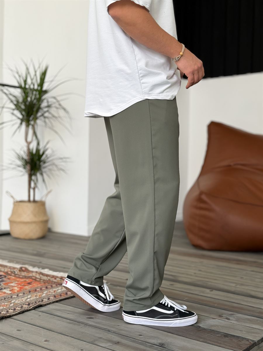 Loose Fit Trousers