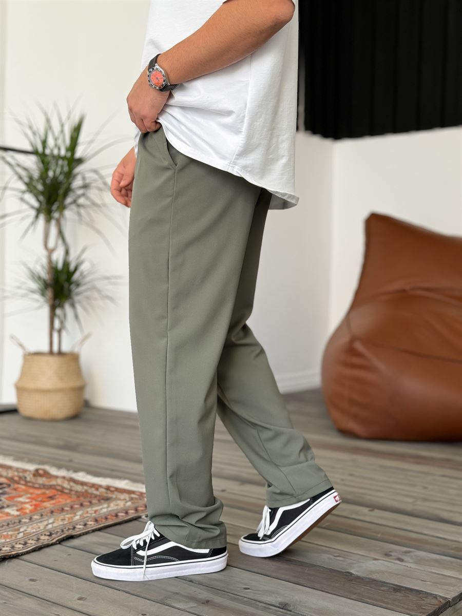 Loose Fit Trousers