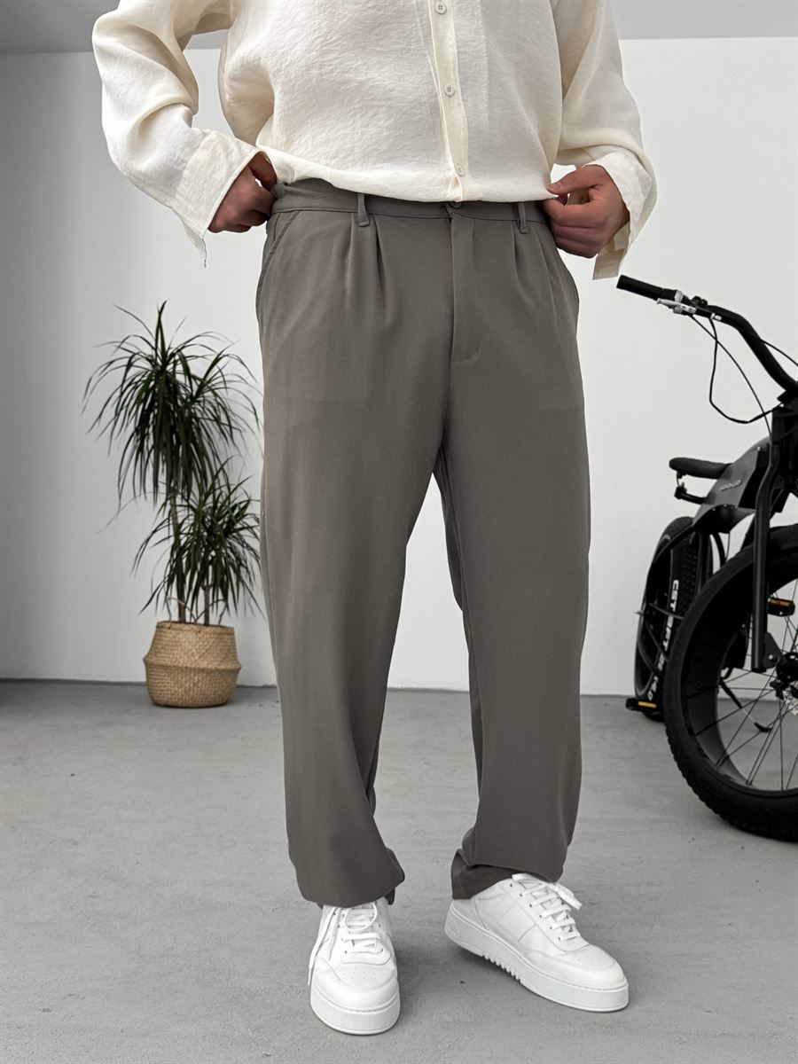 Loose Fit Trousers