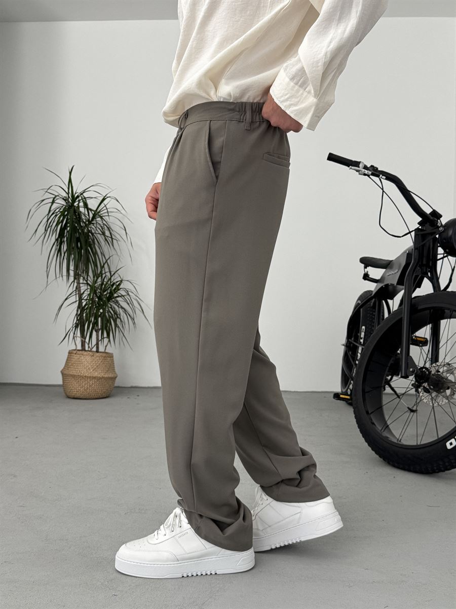 Loose Fit Trousers