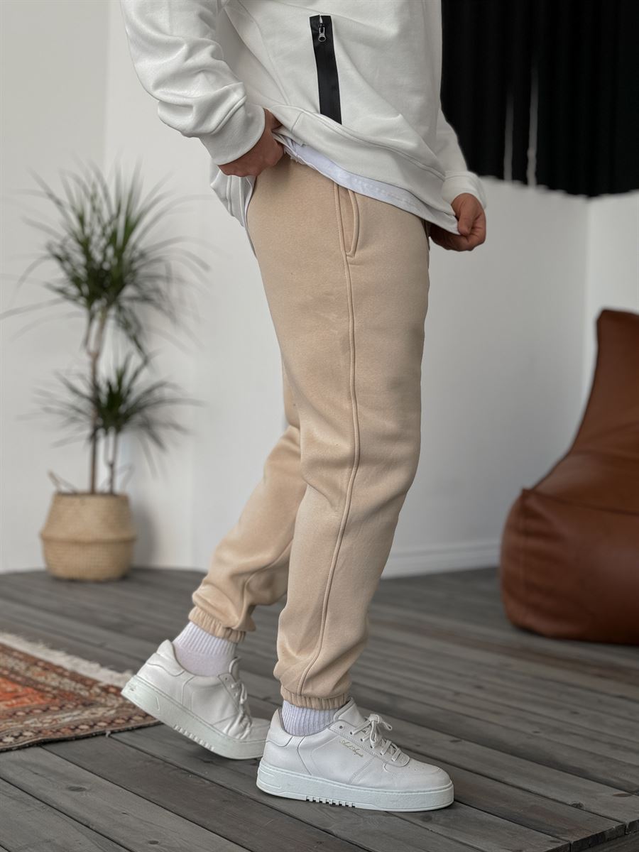 Fleece-Lined Sweatpants with Elastic Hem