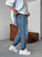 Distressed Boyfriend Jean