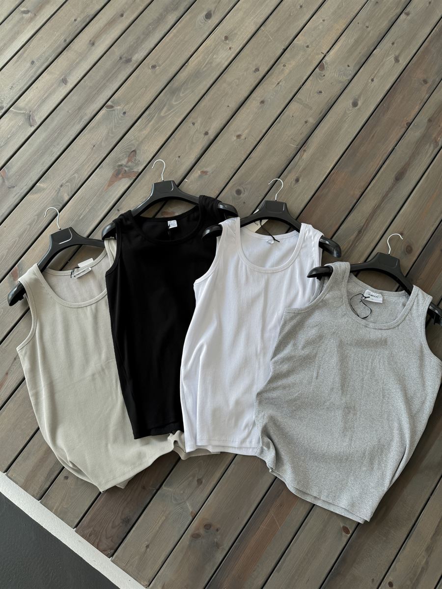 Basic Ribbed Undershirt