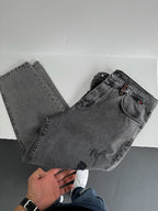 Knee Distressed Embroidered Boyfriend