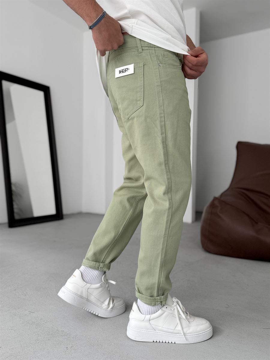 Basic Boyfriend Jean