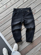 Knee Distressed Boyfriend