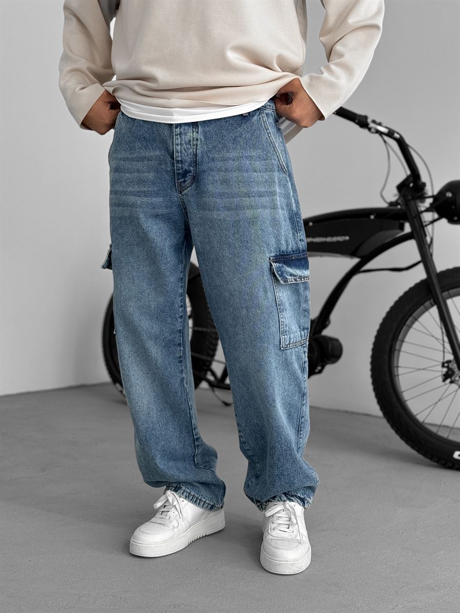 Cargo Pocket Baggy Jean