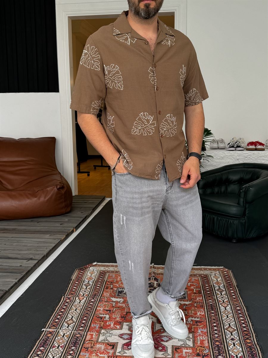Leaf Embroidered Shirt