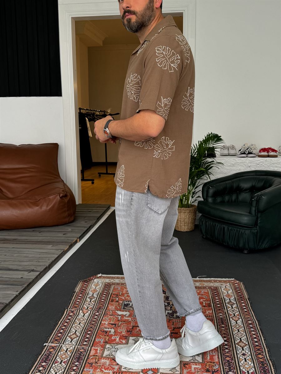 Leaf Embroidered Shirt